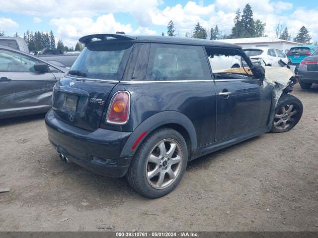 2007 MINI COOPER S WMWMF73537TT83230 Photo 3