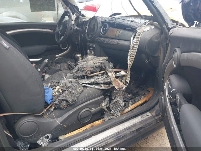 2007 MINI COOPER S WMWMF73537TT83230 Photo 4