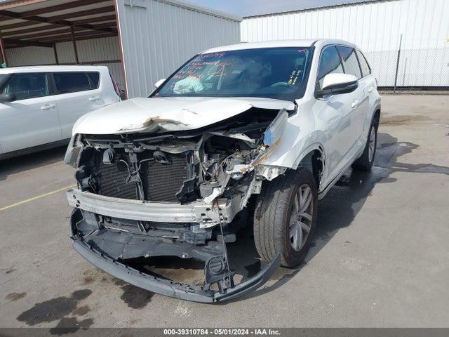 Toyota Highlander Le V6 2015 5TDZKRFHXFS092582 Image 6