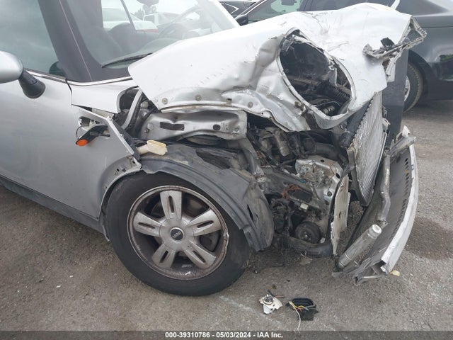 2008 MINI COOPER WMWRF33598TG18720 Photo 5