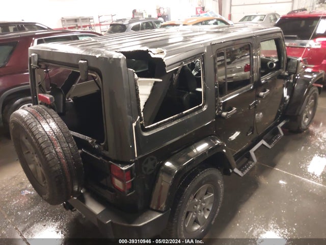 1C4BJWDG5FL614825 Jeep Wrangler Unlimited Freedom Edition