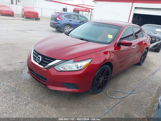 Nissan Altima 2.5 S 2018 1N4AL3AP1JC141609 Image 2