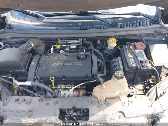 Chevrolet Sonic Ls Auto 2015 1G1JA6SH7F4214419 Image 10