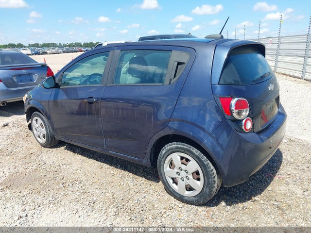 Chevrolet Sonic Ls Auto 2015 1G1JA6SH7F4214419 Image 3