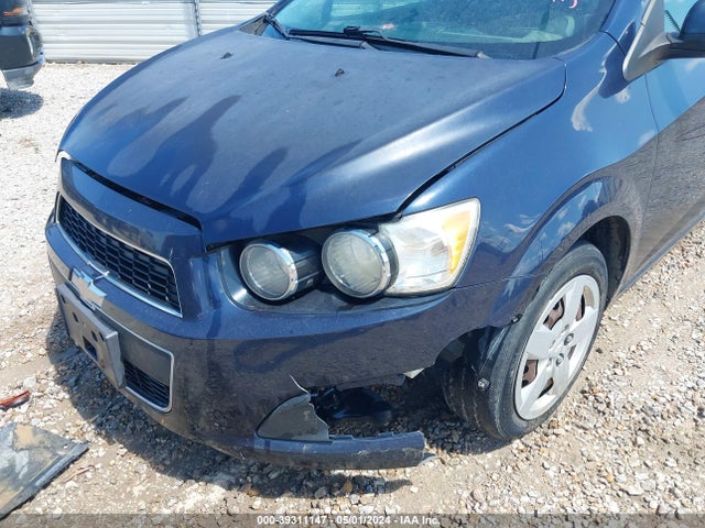 Chevrolet Sonic Ls Auto 2015 1G1JA6SH7F4214419 Image 6