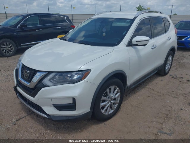 Nissan ROGUE SV 2018 KNMAT2MT0JP557494 Image 2