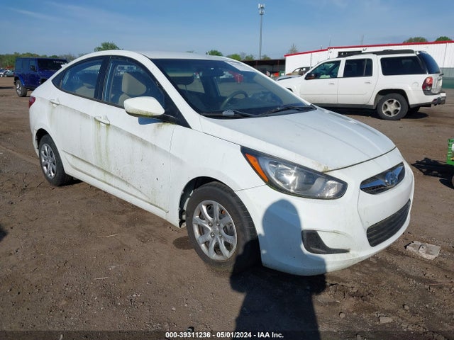 Hyundai ACCENT GLS 2014 KMHCT4AE8EU660868 Image 1