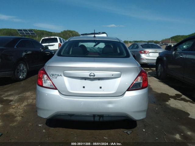 3N1CN7AP2FL827211 Nissan Versa 1.6 S