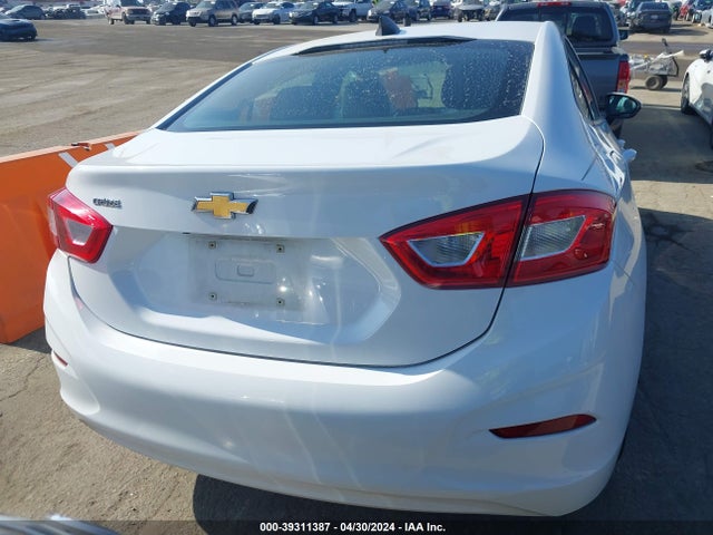 Chevrolet Cruze Ls Auto 2018 1G1BC5SM3J7229755 Image 16