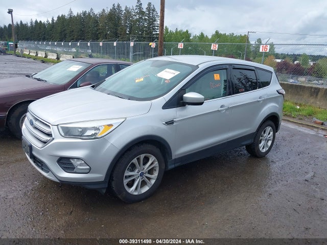 Ford ESCAPE SE 2017 1FMCU0GD1HUC81896 Image 2