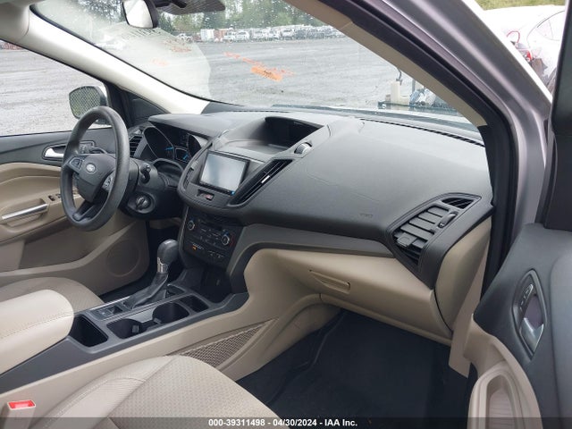 Ford ESCAPE SE 2017 1FMCU0GD1HUC81896 Image 5