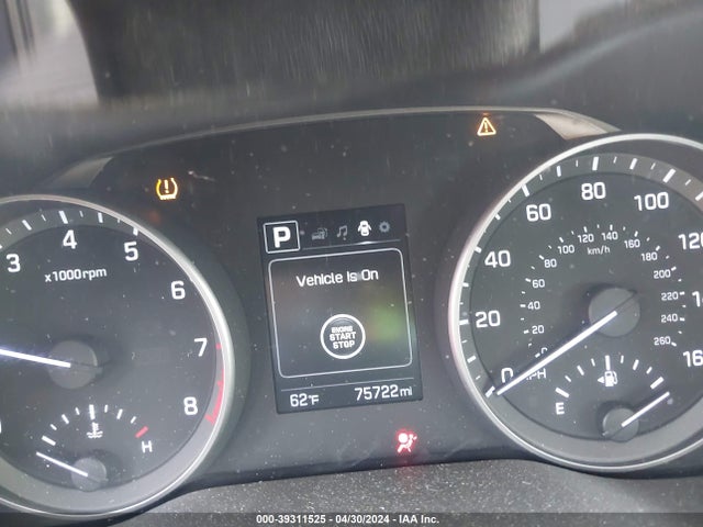 Hyundai Elantra Value Edition 2018 5NPD84LFXJH219974 Image 15