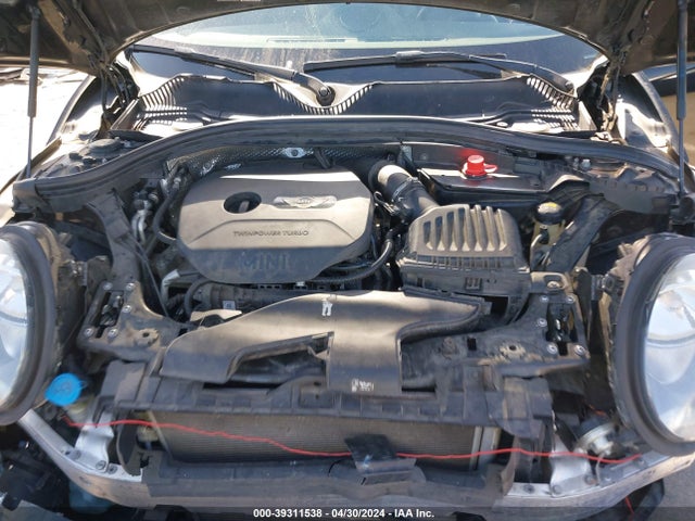 2016 MINI CLUBMAN WMWLN5C5XG2B28098 Photo 9