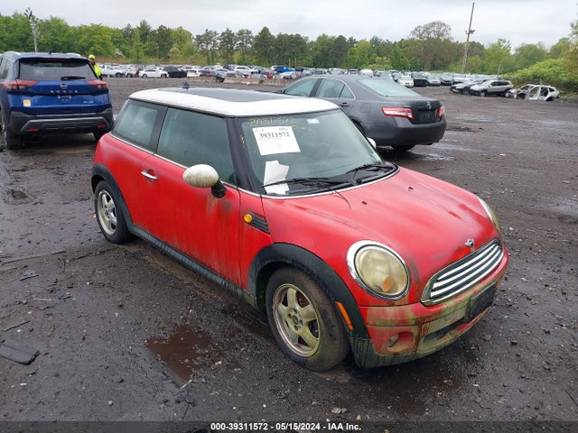 2009 MINI COOPER WMWMF33589TW77007 Photo 0