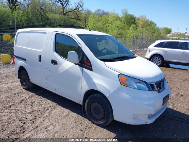 2015 3N6CM0KN6FK717155 main image