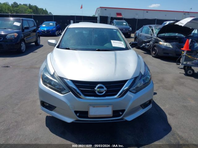 1N4AL3AP3HC141685 Nissan Altima 2.5 Sr