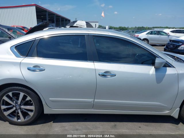 1N4AL3AP3HC141685 Nissan Altima 2.5 Sr