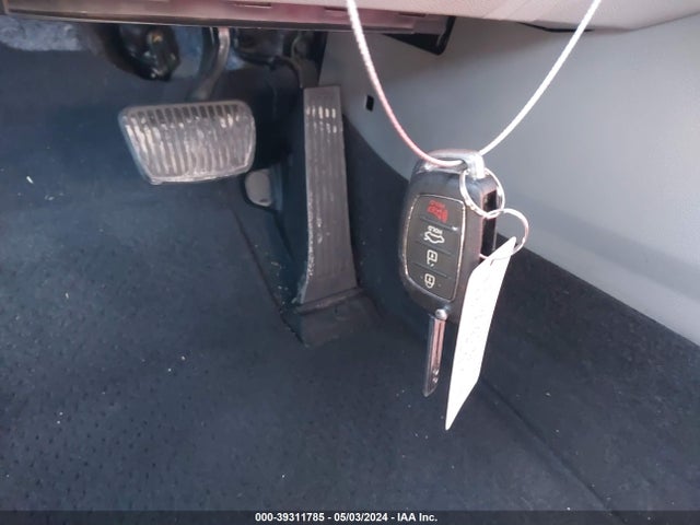 Hyundai SONATA SE 2017 5NPE24AF3HH551211 Image 11