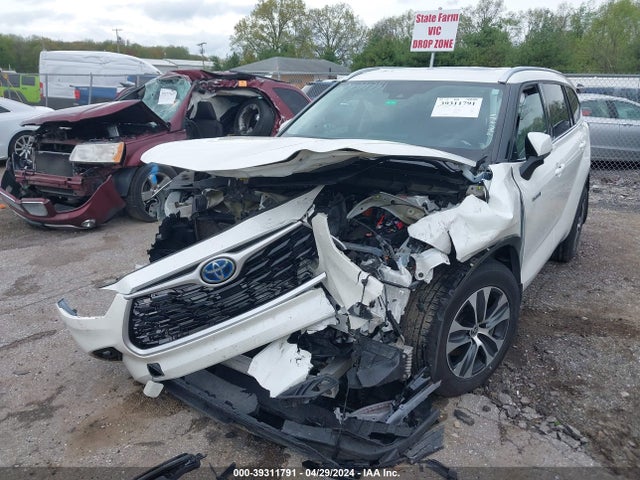 Toyota Highlander Hybrid Xle 2020 5TDGBRCH2LS511340 Image 2