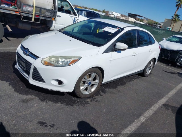Ford FOCUS SE 2014 1FADP3F25EL376082 Image 2