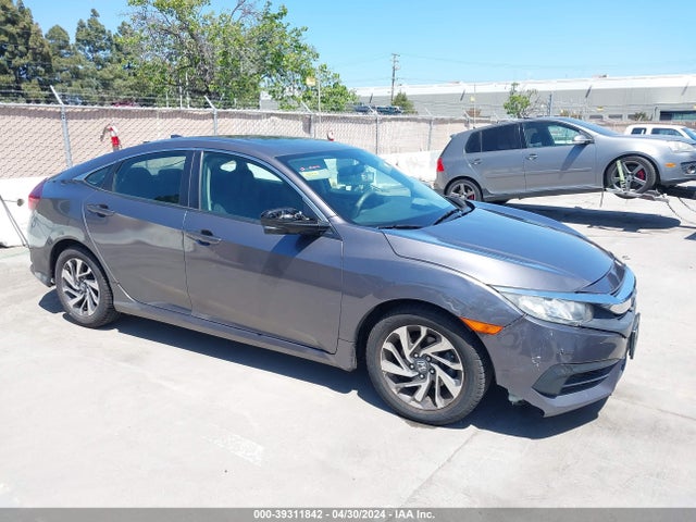 Honda CIVIC EX 2018 2HGFC2F76JH544986 Image 1