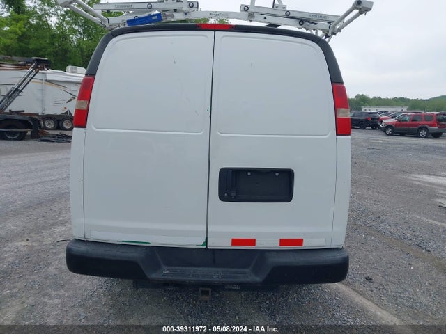 Chevrolet Express 2500 Work Van 2015 1GCWGFCF8F1159215 Image 16