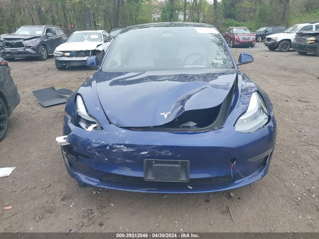 Tesla Model 3 Long Range Dual Motor All-wheel Drive 2022 5YJ3E1EB6NF306207 Image 12