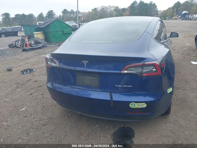 Tesla Model 3 Long Range Dual Motor All-wheel Drive 2022 5YJ3E1EB6NF306207 Image 16