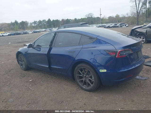 Tesla Model 3 Long Range Dual Motor All-wheel Drive 2022 5YJ3E1EB6NF306207 Image 3