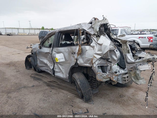 Toyota RAV4 LE 2021 2T3F1RFV8MC213554 Image 3