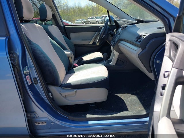 Subaru Forester 2.5i Premium 2015 JF2SJADC5FH402754 Image 5
