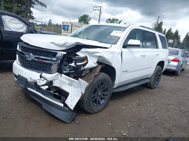 Chevrolet Tahoe Lt 2017 1GNSKBKC2HR196477 Image 2
