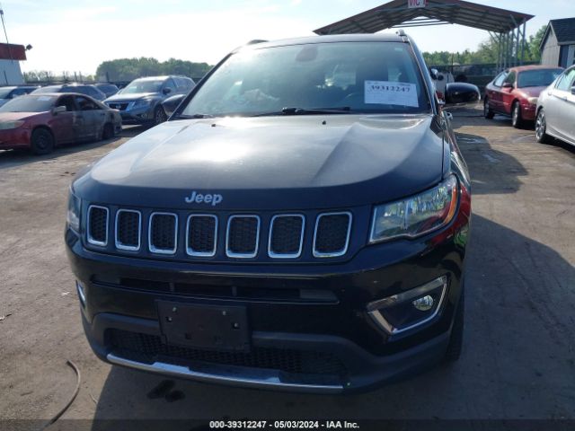 3C4NJDCBXJT280649 Jeep Compass Limited 4x4