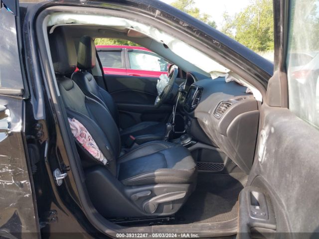 3C4NJDCBXJT280649 Jeep Compass Limited 4x4