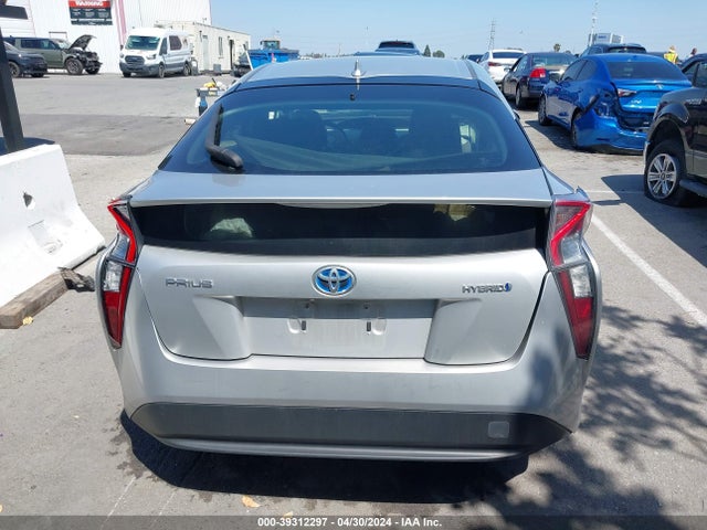 Toyota Prius Two 2017 JTDKBRFU9H3549353 Image 16