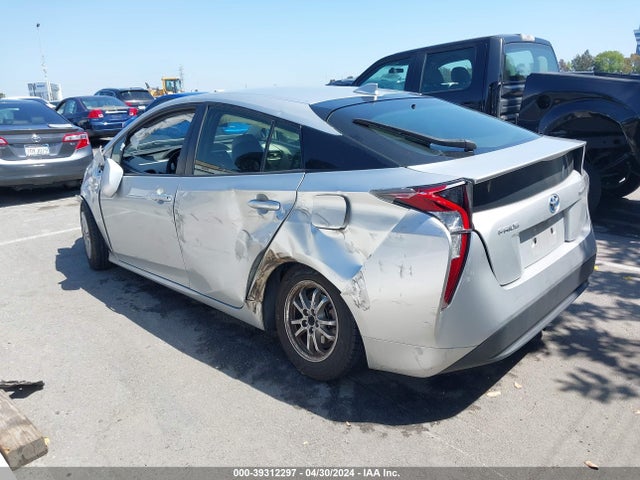 Toyota Prius Two 2017 JTDKBRFU9H3549353 Image 3
