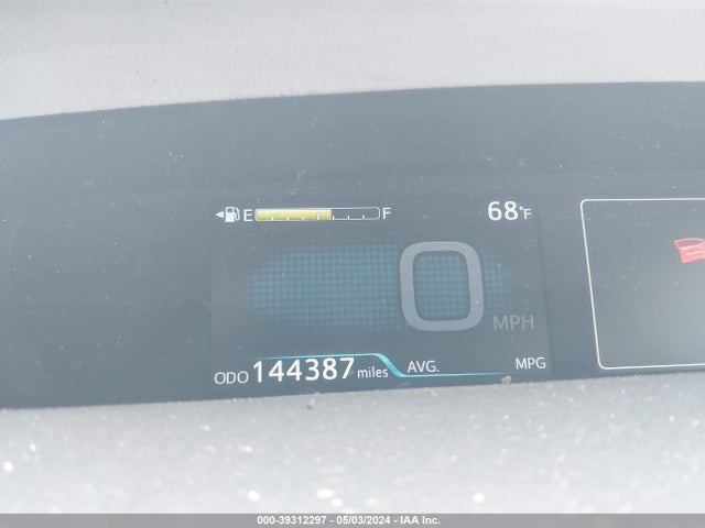 Toyota Prius Two 2017 JTDKBRFU9H3549353 Image 7