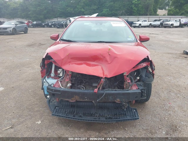 Toyota COROLLA LE 2018 5YFBURHEXJP793087 Image 13
