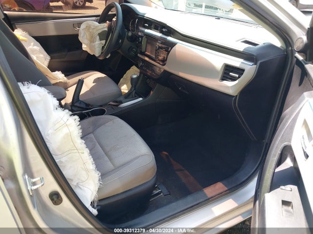 Toyota COROLLA LE 2015 5YFBURHE7FP345753 Image 5