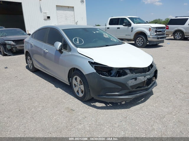 Chevrolet Cruze Ls Auto 2018 1G1BC5SM1J7210931 zdjęcie główne