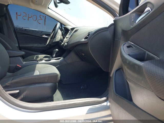 Chevrolet Cruze Ls Auto 2018 1G1BC5SM1J7210931 Image 5