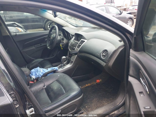 Chevrolet Cruze 1lt Auto 2015 1G1PC5SB8F7207388 Image 5