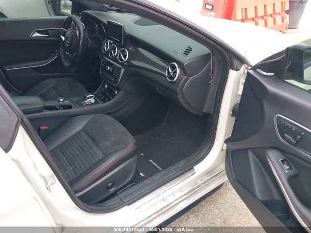 Mercedes-Benz Cla45amg 2014 WDDSJ5CB6EN080369 Image 5