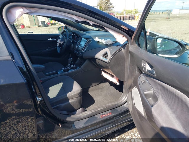 Chevrolet Cruze Lt Auto 2018 3G1BE6SM8JS650467 Image 5