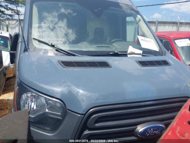 1FTYR3XM6KKB17642 Ford Transit-250