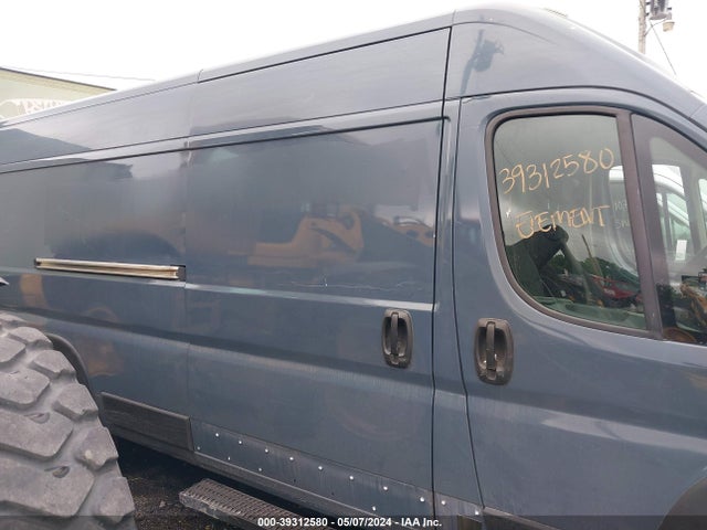 3C6URVJG4KE558130 RAM Promaster 3500 Cargo Van High Roof 159 Wb Ext