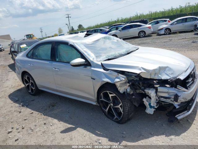 1VWMA7A35LC026531 Volkswagen Passat 2.0t R-line