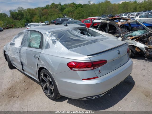 1VWMA7A35LC026531 Volkswagen Passat 2.0t R-line