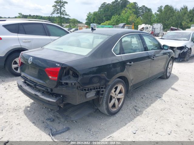 1VWAT7A36EC023329 Volkswagen Passat 1.8t Wolfsburg Edition