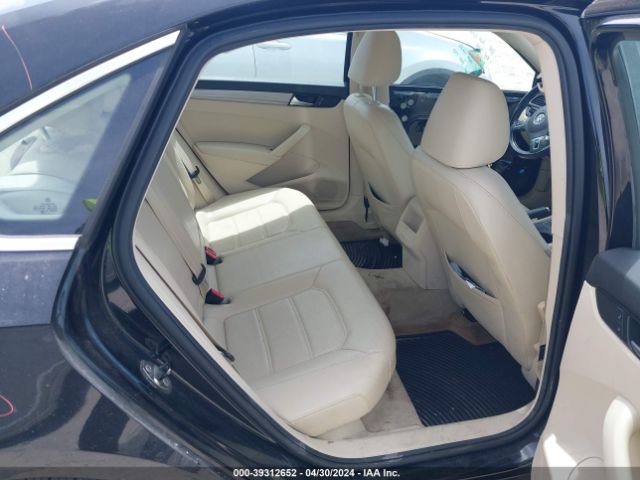 1VWAT7A36EC023329 Volkswagen Passat 1.8t Wolfsburg Edition